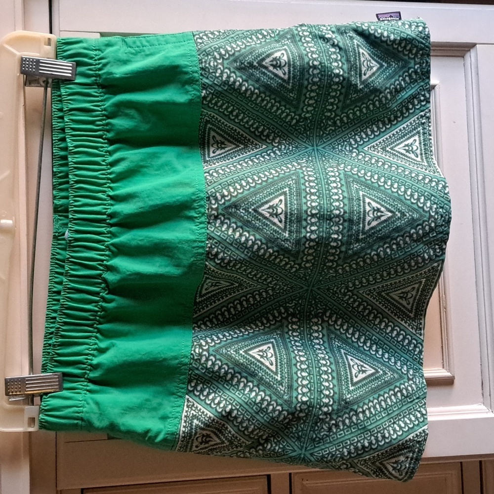 Patagonia Aztec Baggies Mini Nylon Skirt With Pockets Green Size Small NWOT - Picture 2 of 8